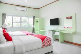 OYO 742 View Pruksa Resort - 5