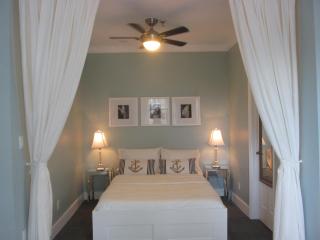 Ocean Breeze - Miami Beach - 9