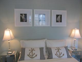 Ocean Breeze - Miami Beach - 8