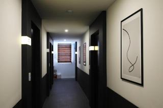 Hotel Urban Brown - 3