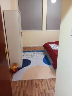 Splendid 3-Bedroom Apartment near Buhaira Corniche - 9