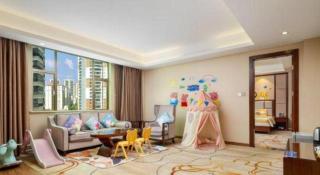 Zhonglian Harbor Hotel - 9