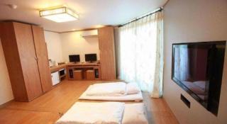 Goodstay Lanuit Hotel - 6