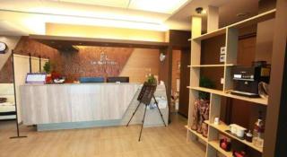 Goodstay Lanuit Hotel - 4