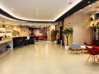 ibis Chengdu East Railway Station Hotel - 5