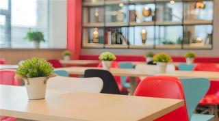 ibis Chengdu East Railway Station Hotel - 2