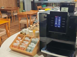 Nostalgia Hotel Tianjin Binhai Tanggu - 1