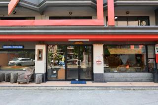 OYO 549 Maesri Resort - 5