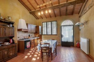 Borghetto Flat con piscina - 6