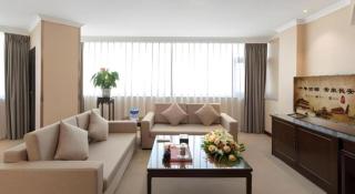 Bell Tower Hotel - 9