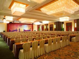 New Century Grand Hotel Zhuji Yaojiang - 3