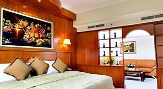 Madani Hotel Medan - 8