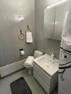 Raanu Apartments - 4