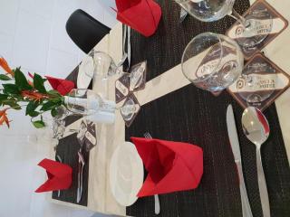 Peninsula International Hotel - 1