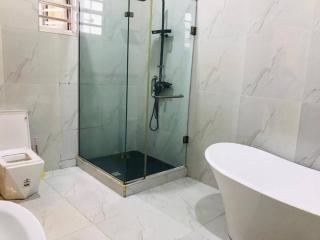 Luxury Private Master 1 bedroom In a shared 4 bedroom duplex - 4