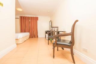 Hotel Euroasia By BLUEBOOKERS - Angeles - 7