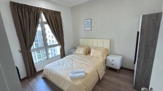 Self Check-in 2BR Condo at Kajang with Free Parking & WiFi - 2