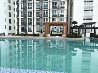 Self Check-in 2BR Condo at Kajang with Free Parking & WiFi - 1