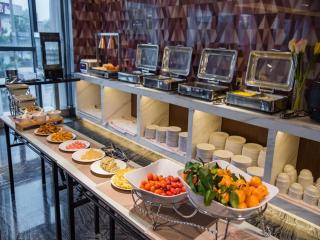 Zmax Qingyuan Yiwu Trade City - 8