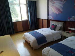 PAI Hotels·Zigong Rong County Dafosi South Bus Station - 2