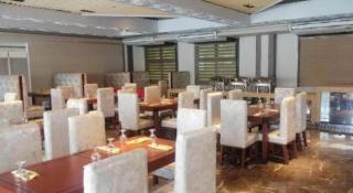 Big 8 Corporate Hotel Digos - 4