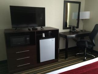 The Inn - Monaca - 8