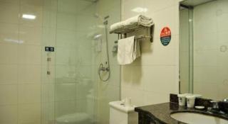 GreenTree Inn Luoyang West Zhongzhou Road Business Hotel - Luoyang - 1