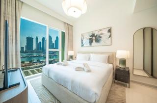 Zapbed House -Elegant 1 BR Apartment Grand Bleu Emaar Beachfront - 1