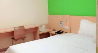 7 Days Inn West Gate of Taiyuan University of Technology - 5