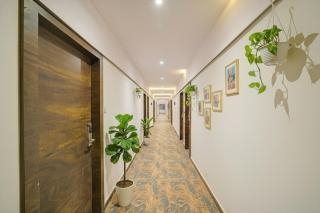FabHotel New Rajdoot - Bhopal railway station platform no 6 - 1