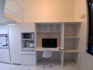 R house near Sinchon station and Ewha Womans Univ station - 5