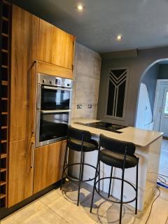 Home at Richmond - Conifer Crescent - 8