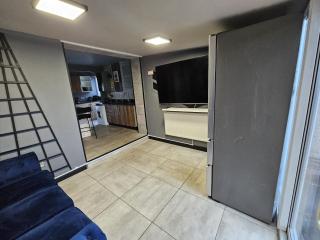 Home at Richmond - Conifer Crescent - 7