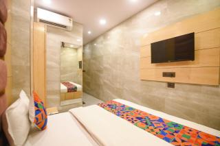 FabHotel Grand Shiva - 8