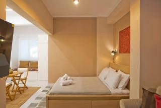 Alex Guesthouse Stylish Studio near the Sea - 2