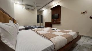 Hotel prakash tower - 0