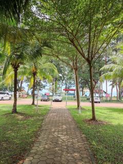 BlueSky 5Pax stay at Tiara Desaru Residence - 7