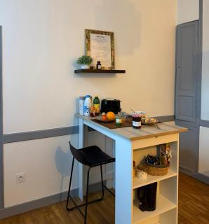 Grand F2, quartier historique de Moulins, 5 pers - 3