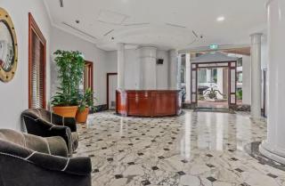 Harbour Bridge Views Pool Gym 3 Min CBD w parking - 8