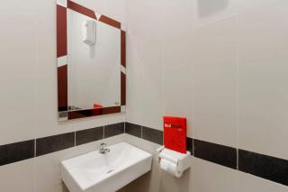 RedDoorz near Exit Toll Bogor - 5