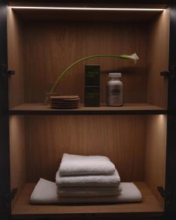 number nine house - 9