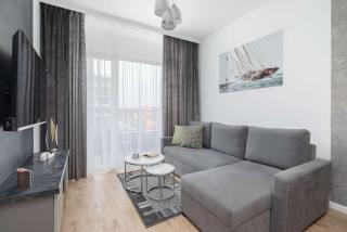 Ku Morzu Przytulny Apartament Blisko Plaży Parking & Balkon by Noclegi Renters - 5