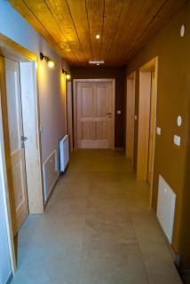 Youth Hostel Arsviva - Stari Trg pri Ložu - 9