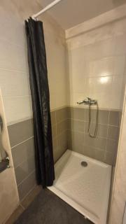 Chambre avc salle de bain chez l habitant a Montfaucon - 7