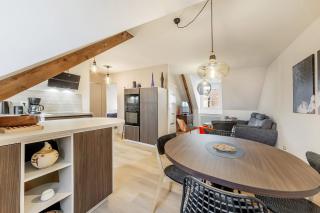 Armor beautiful renovated apartment 2 bedrooms - 6