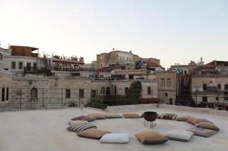 Sun Point Cave House - 0