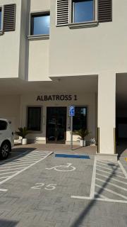 Palm Haven! NEW Luxury 1-BR! Yas Island Walking distance to F1 - 4