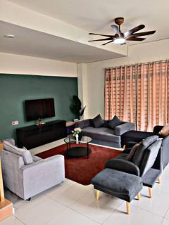 UniVilla- Ideal Family Home for 18pax - 7