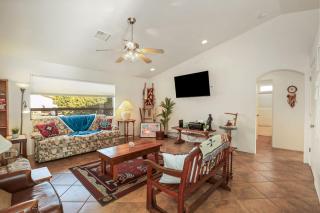 Desert Oasis Near Hiking Biking and 4x4 Trails - 9