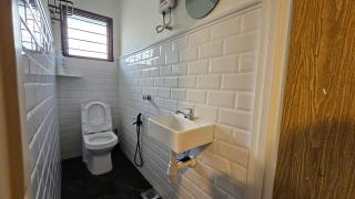 Batu Puteh Chalet by the River, Pool, WIFI - 1